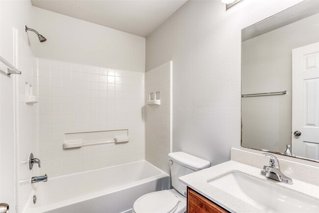 Building Photo - 5405 Rio Ramos Ct