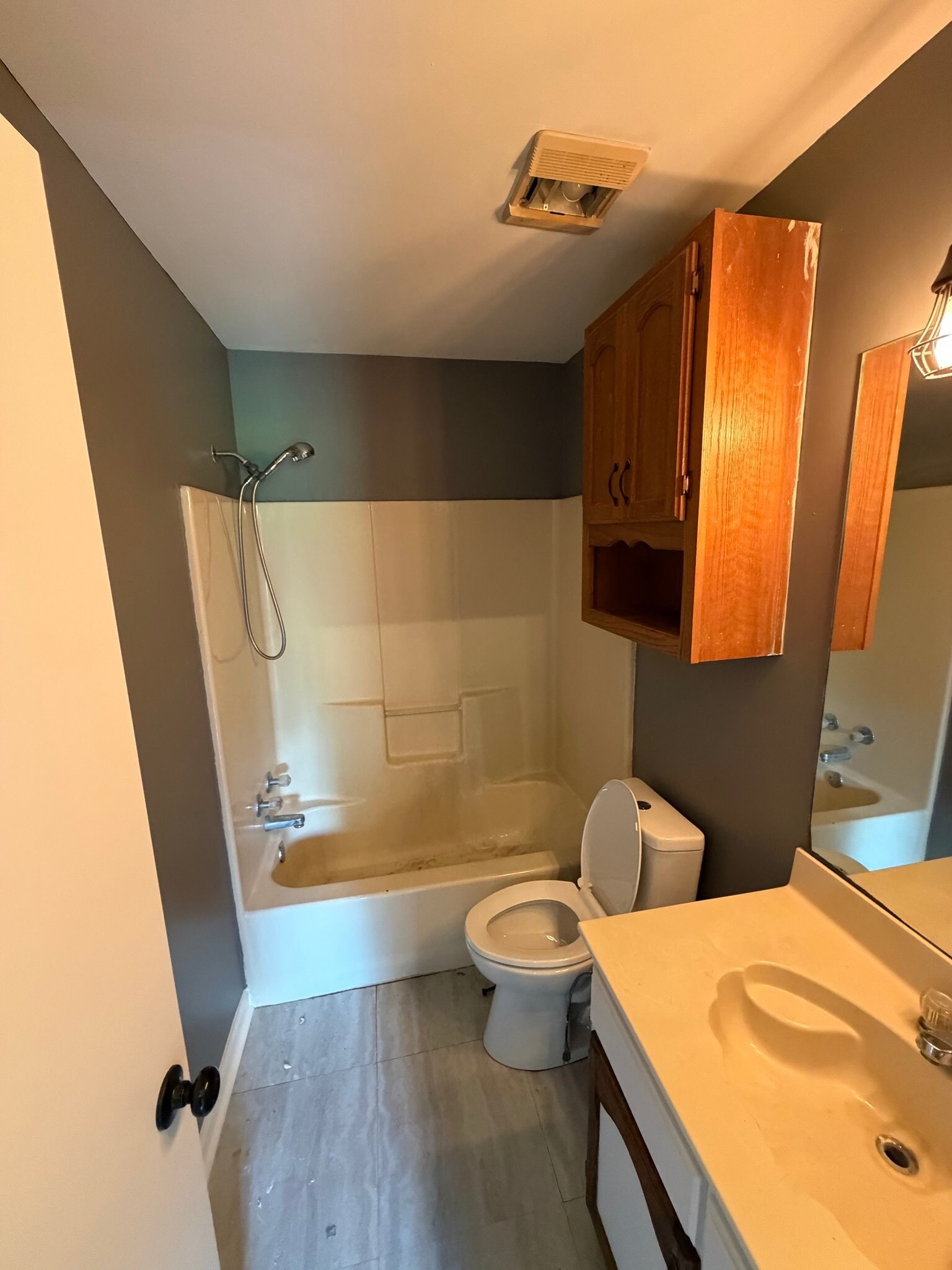 Building Photo - 9787 Riggan Dr