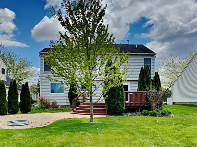 Building Photo - 5232 Dietrich Ave