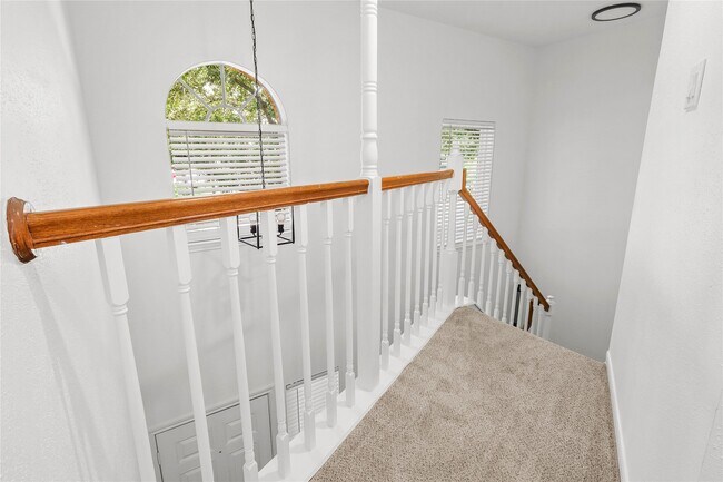 Building Photo - 2118 Gemini St