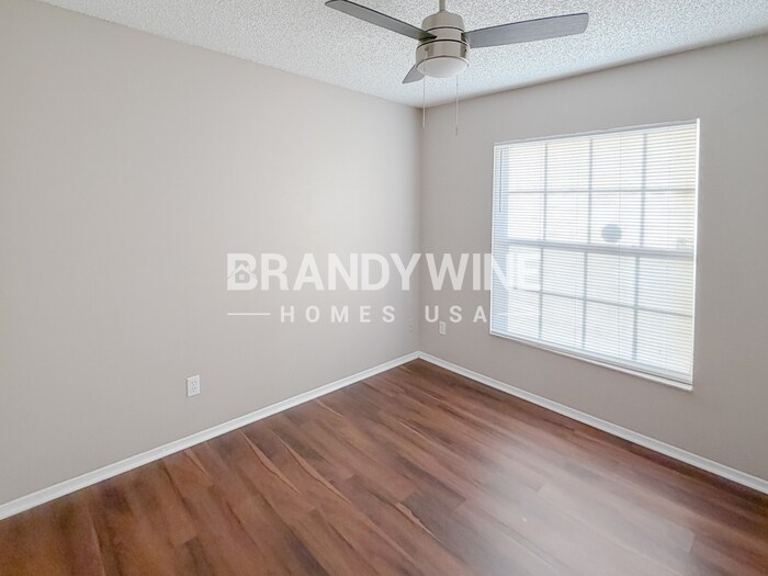 Building Photo - 3314 Lake Tiny Cir