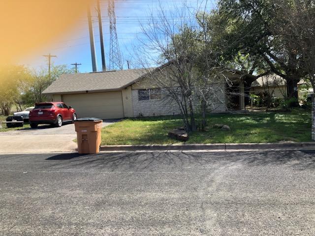 Building Photo - 12401 Shadyview Dr