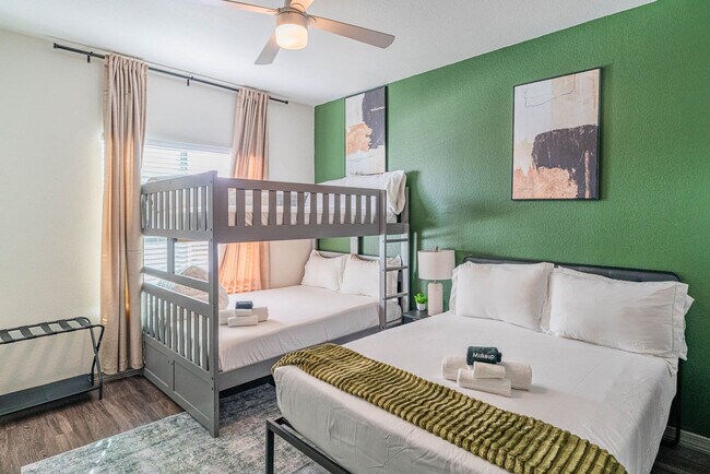 Building Photo - 9600 W Georgia Ave