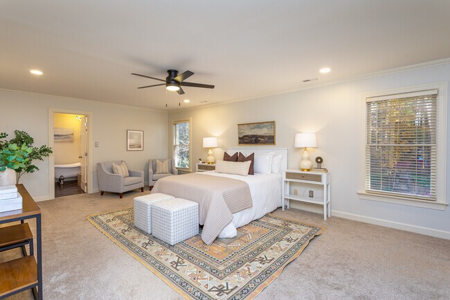 Building Photo - 5008 Wood Valley Dr