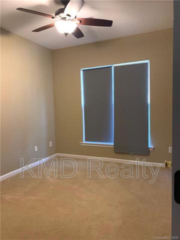 Building Photo - 8419 Heron Glen Dr