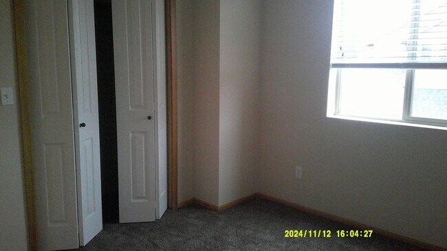 Building Photo - 1690 SW 53rd St