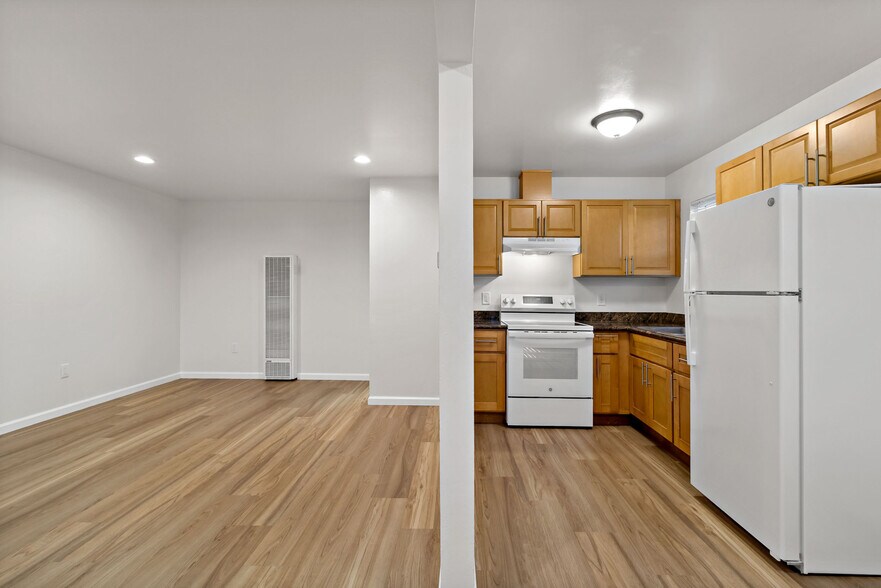 Building Photo - 3319 Nevin Ave