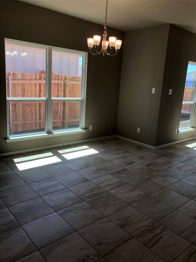 Building Photo - 1611 Curlew Ln