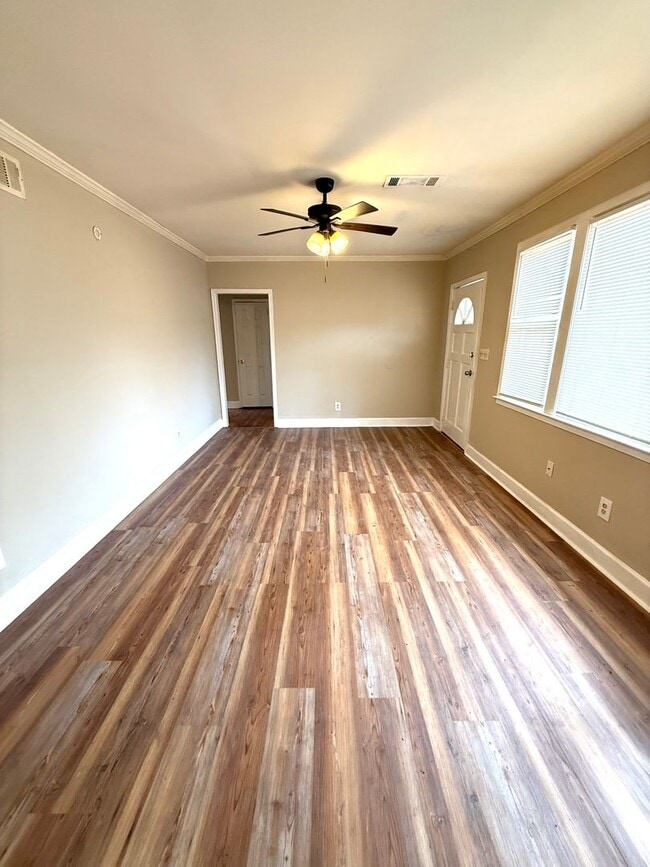 Building Photo - ** 3 Bed 2 Bath located off Zelda Road ** Call 334-366-9198 to schedule a self-tour