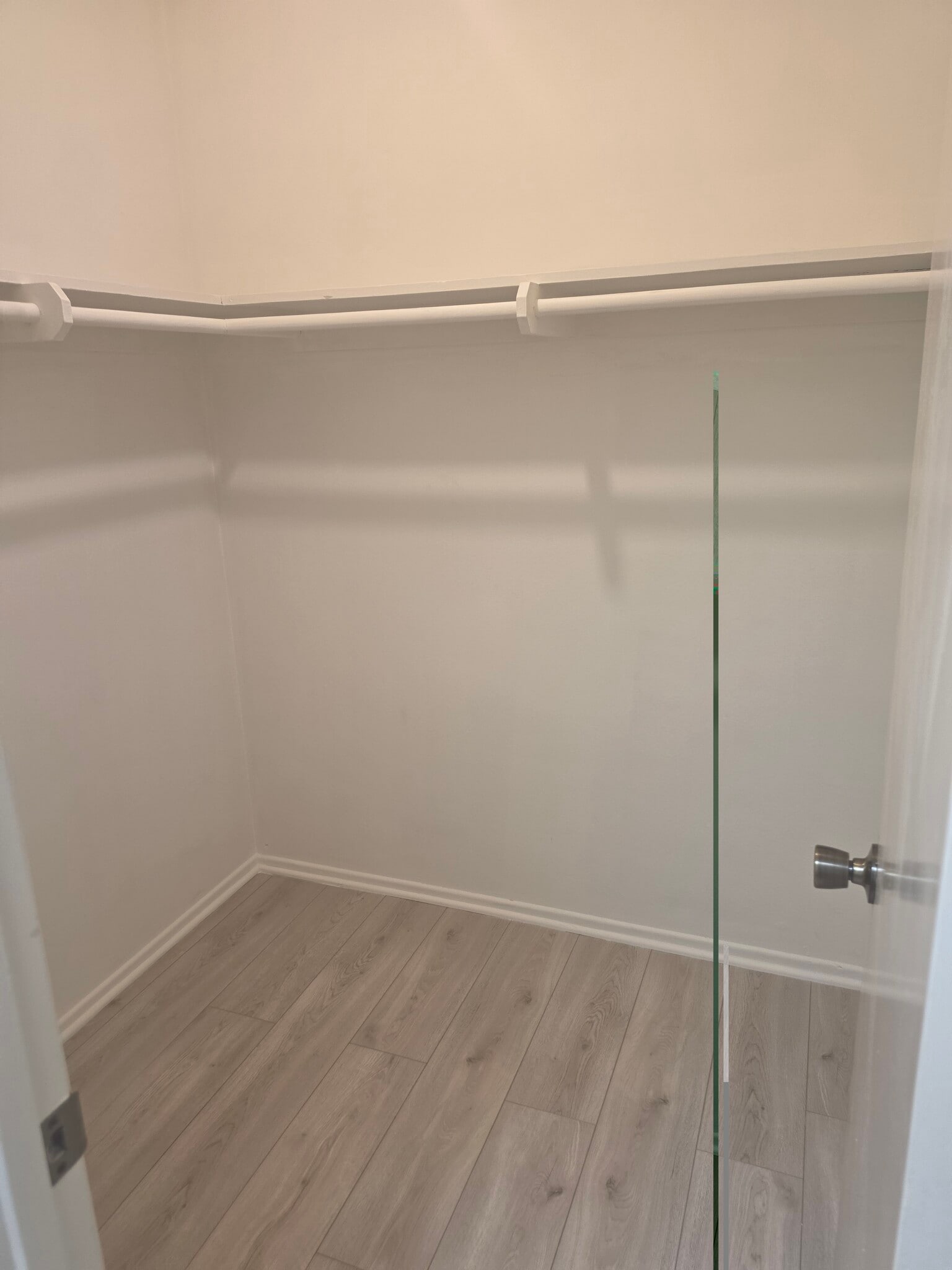 Walk-in Closet Master Bedroom - 2930 W 235th St