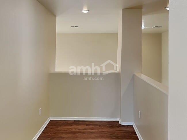 Building Photo - 9318 Aventurine Ct