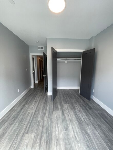 Building Photo - 367 Western Ave