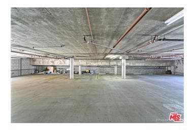 2 tandem parking spots in garage - 10740 Lawler St