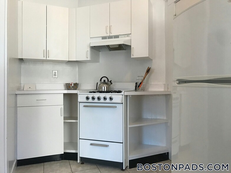 Building Photo - 115 Kilsyth Rd