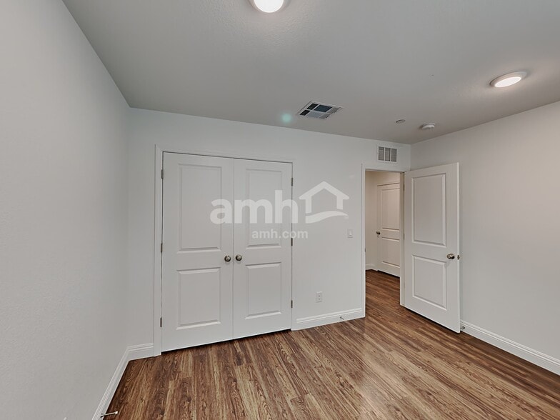 Building Photo - 10069 Aconitum Ct