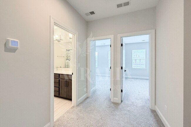 Building Photo - 829 Amley Pl