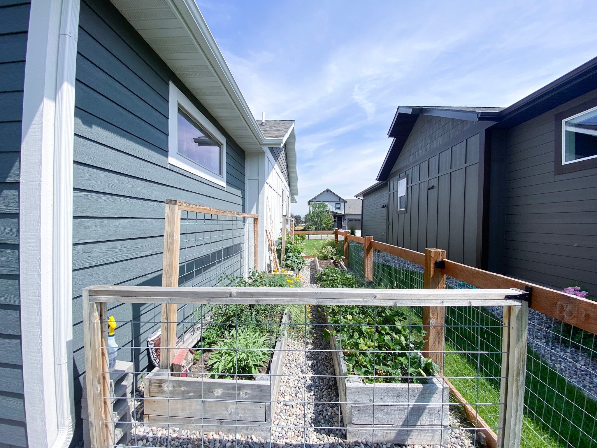 Building Photo - 3319 S 26th Ave