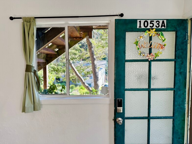 Building Photo - 1053 Cragmont Ave