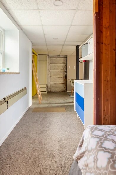 Hallway - 540 S Taylor Ave