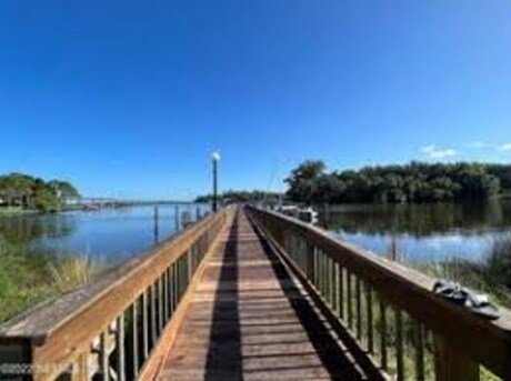 FISHING DOCK - 5201 Atlantic Blvd