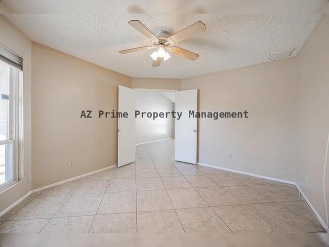 Building Photo - 1308 W Marlboro Dr