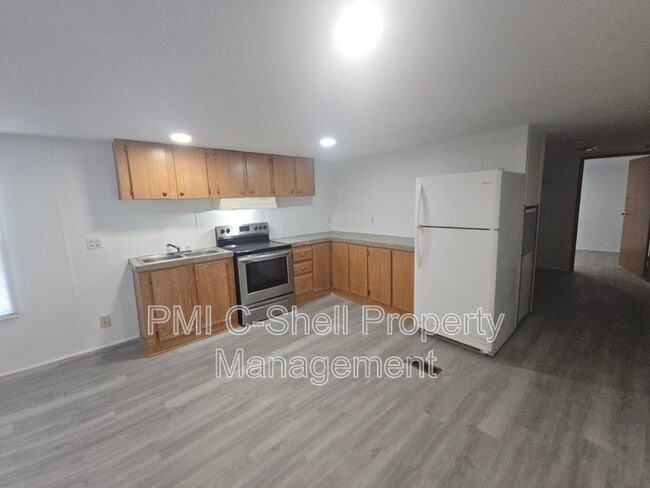 Building Photo - 3903 Bowens Ct