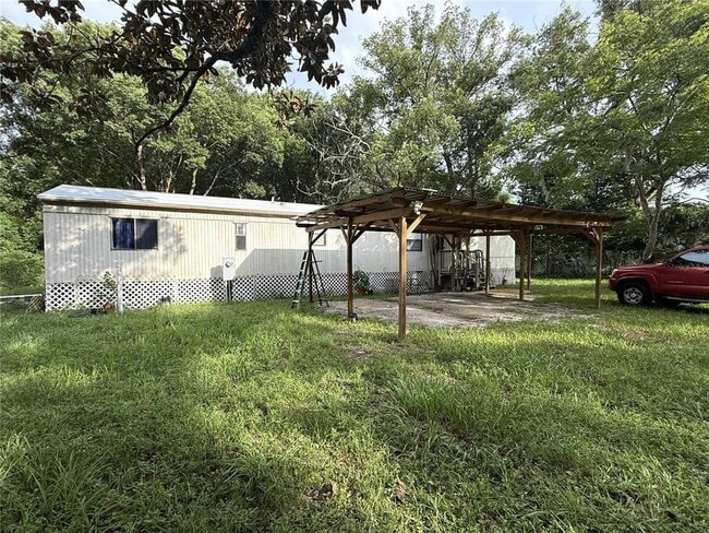 Building Photo - 2703 Aein Rd
