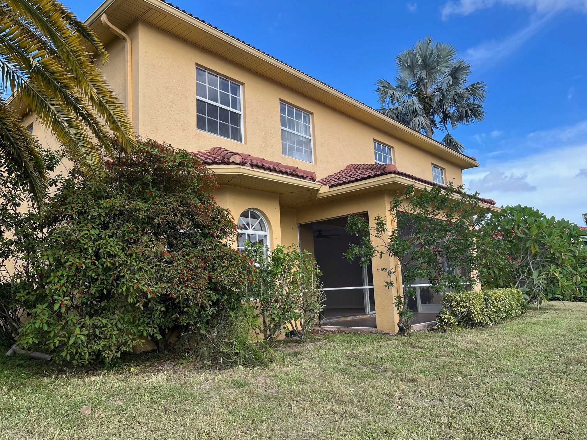 Building Photo - 207 Banyanwood Pt