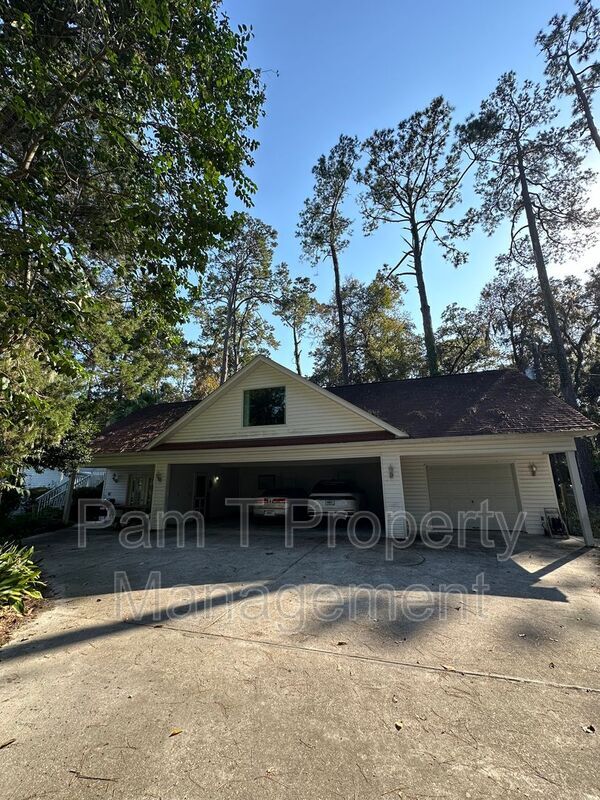 Building Photo - 9160 Ferguson Ave