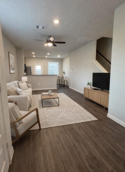 Building Photo - 2344 Green Sturgeon Ct