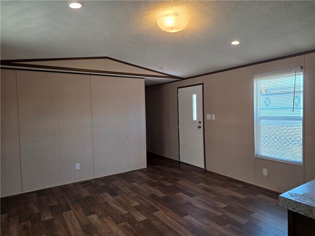 Building Photo - 1775 Sea Creek Dr