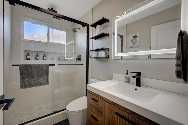 Building Photo - 2239 Heavenly View Dr