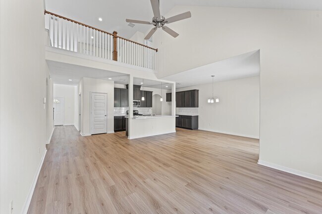 Building Photo - 11824 Whirlaway Dr