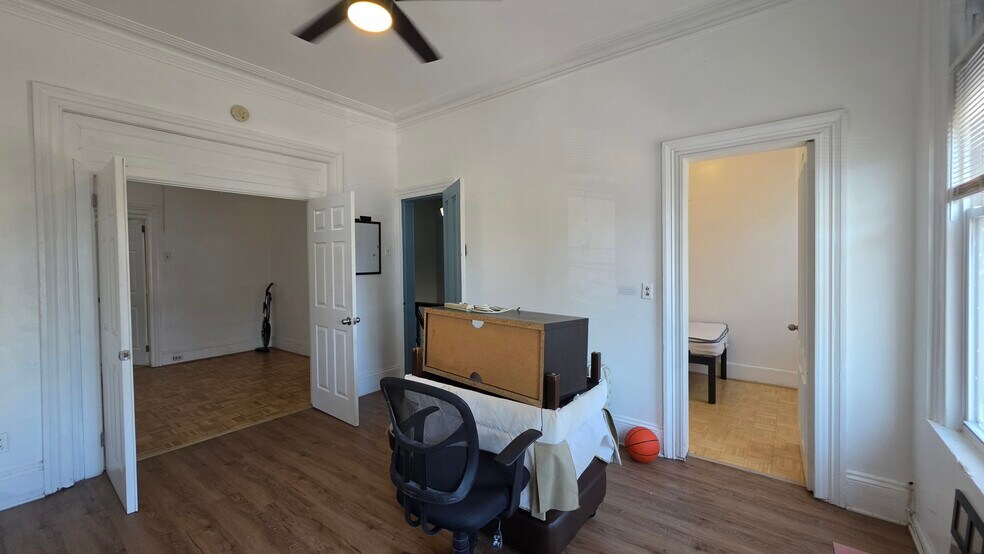 Building Photo - 23 Sherman Pl