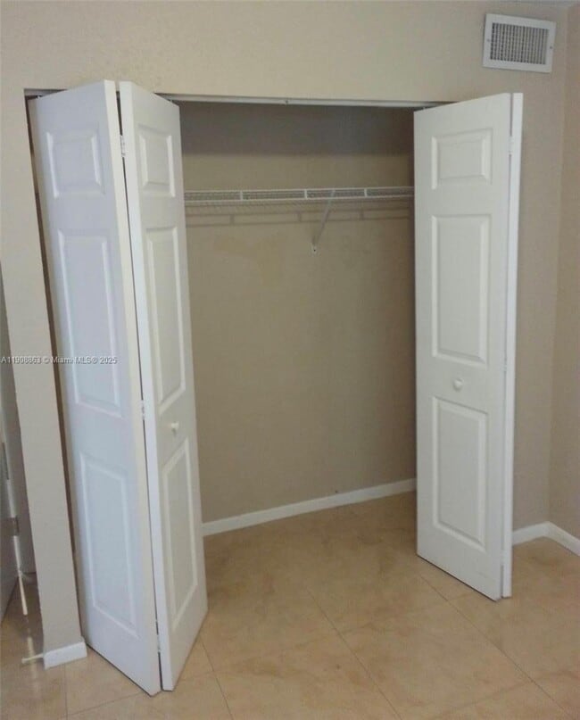 Building Photo - 14377 SW 97th Terrace