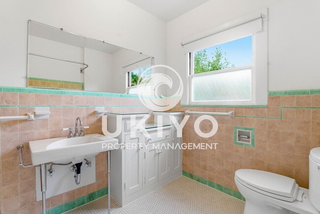 Building Photo - 1801 Marin Ave