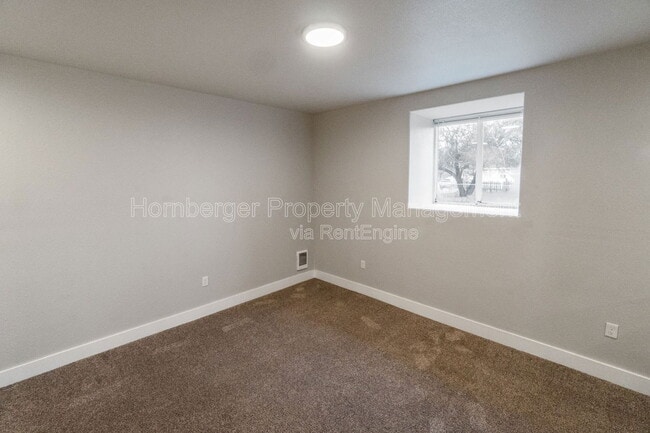 Building Photo - 2229 E Boone Ave