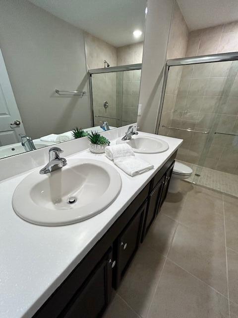 Building Photo - 3197 SW Armucher St