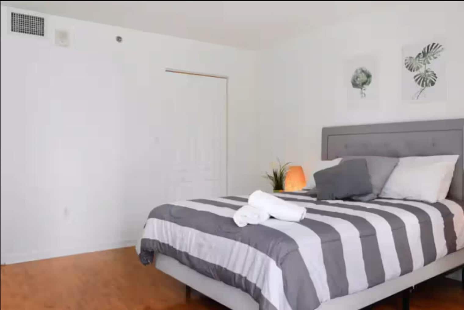 Building Photo - 1101 Brickell Ave