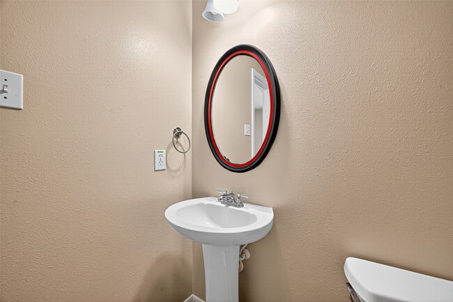 Building Photo - 25119 Florina Ranch Dr