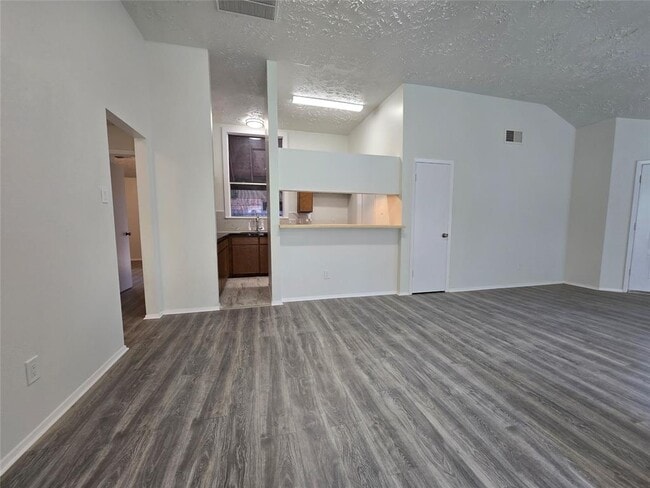 Building Photo - 7011 Foxmont Ln