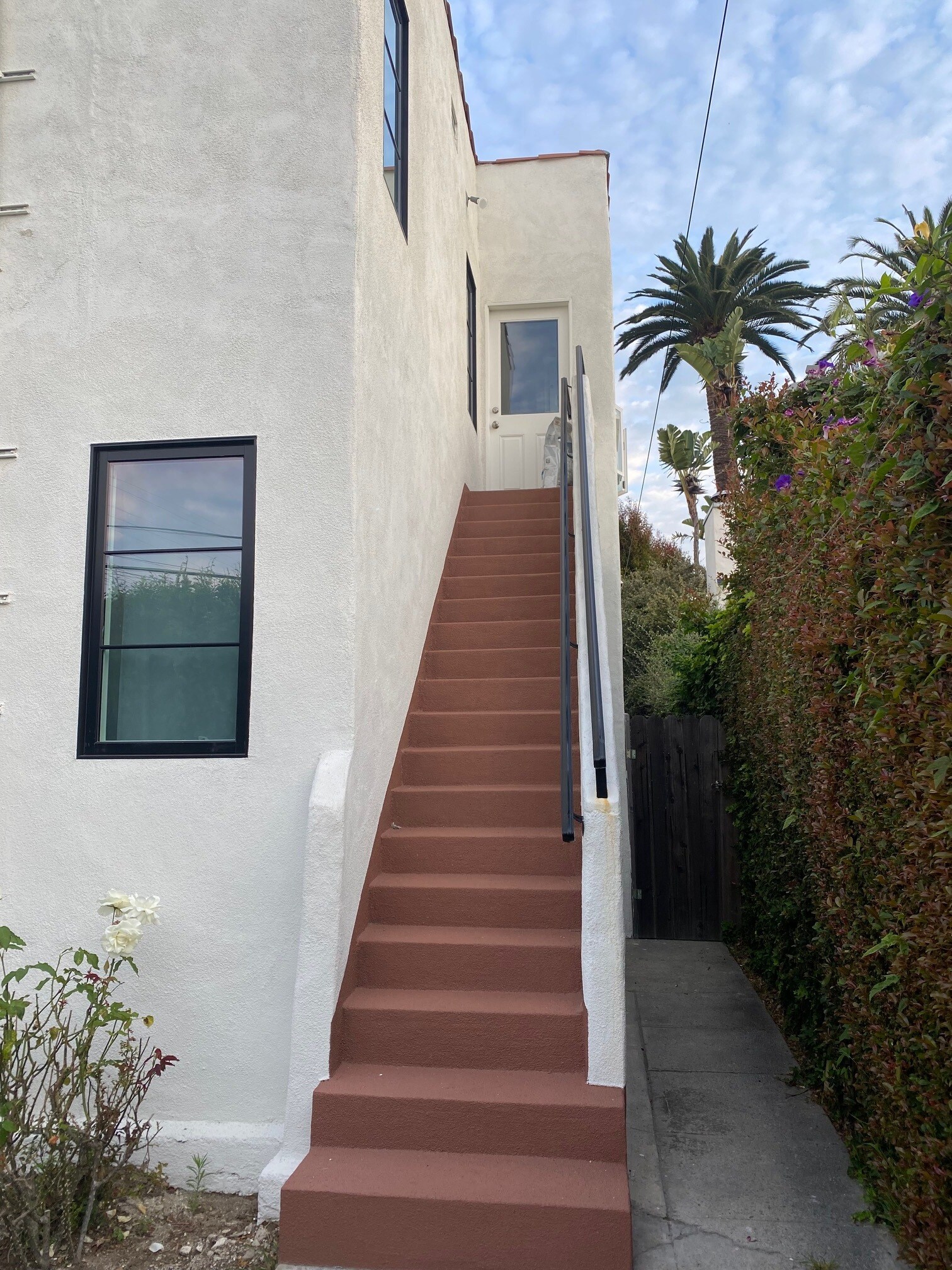 Building Photo - 10598 Ayres Ave