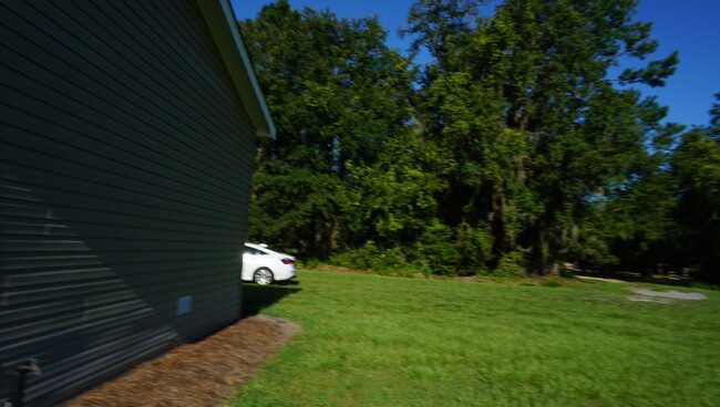 Building Photo - Home in the Lowndes County