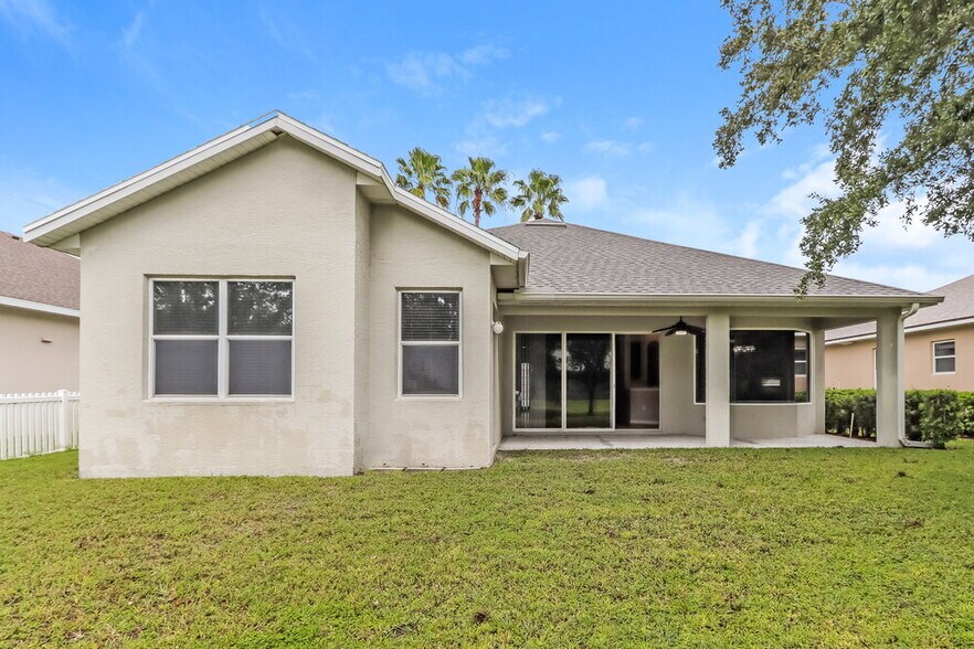 Building Photo - 12646 Cara Cara Loop