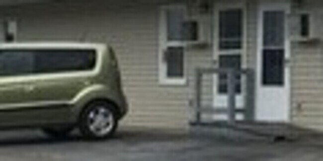 Primary Photo - 41 Meadowgreen Dr