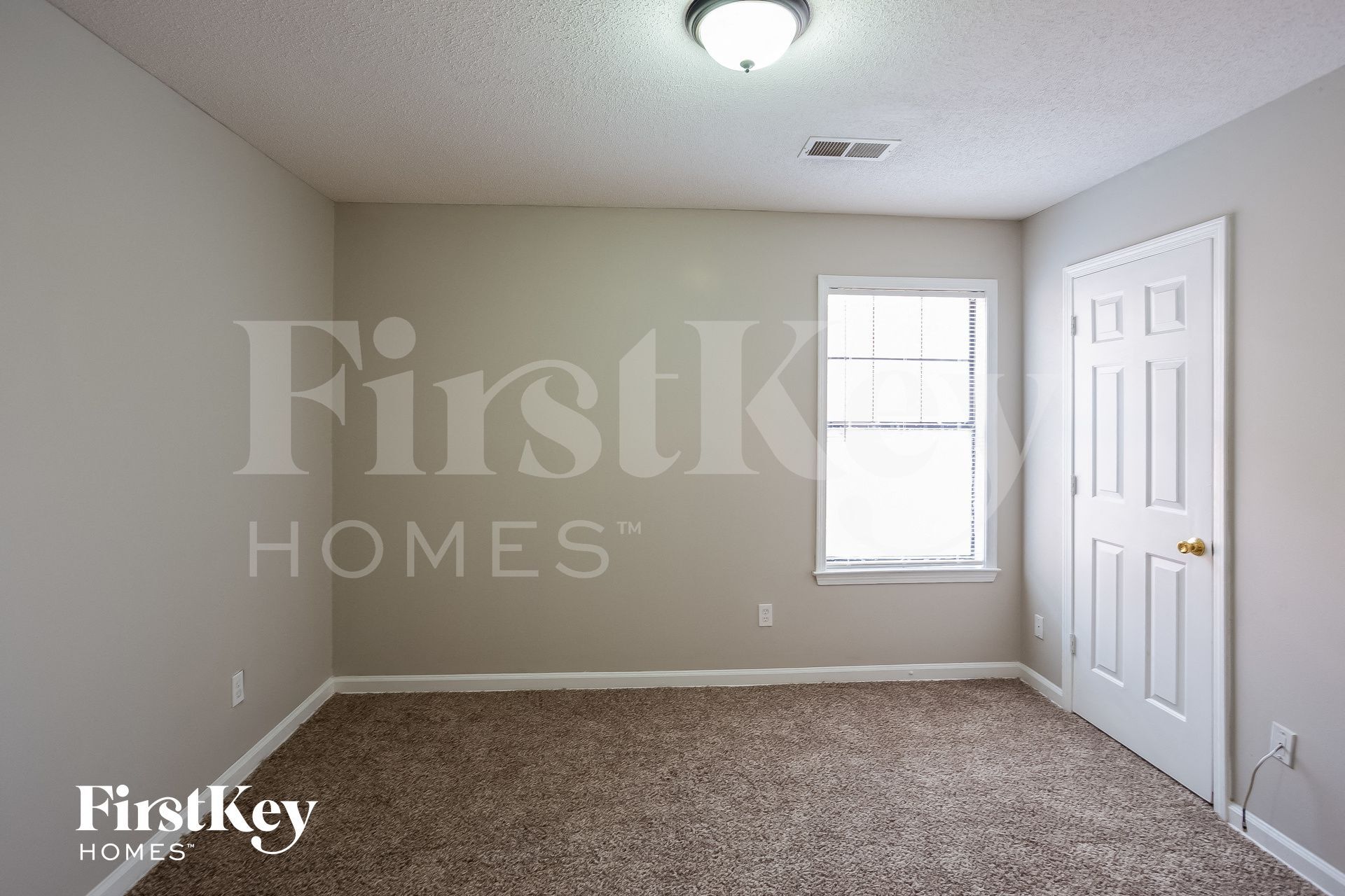 Building Photo - 4812 Barkshire Dr