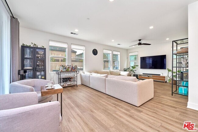 Building Photo - 4101 Adishian Wy