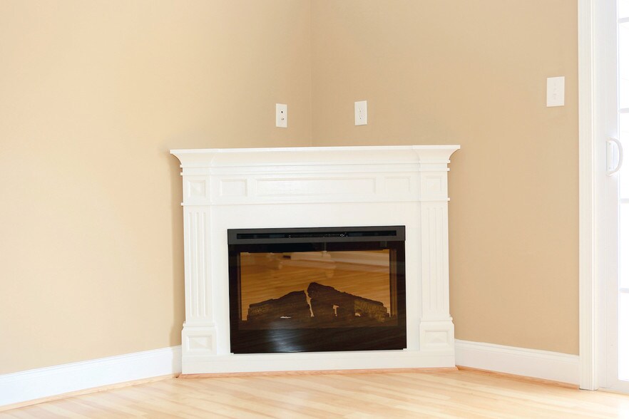 The Gables of Jefferson Commons 1047 E Lawn Dr Forest VA 24551