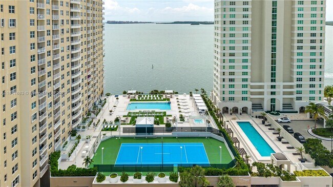 Building Photo - 770 Claughton Island Dr