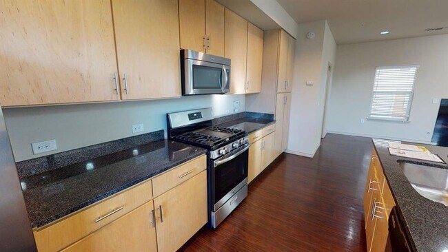 Building Photo - 2606 Wilson St